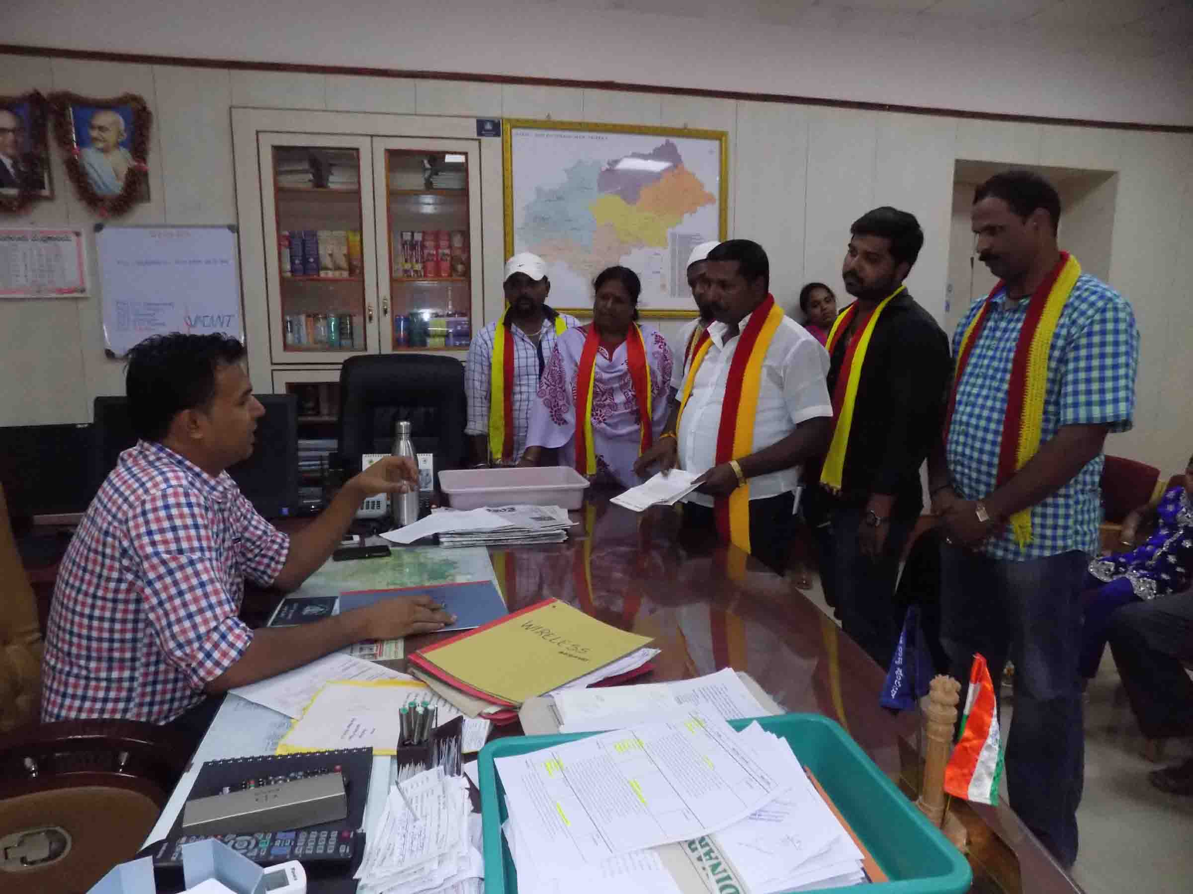 ಪೊಲೀಸರ ಬೇಡಿಕೆಗಳ ಈಡೇರಿಕೆಗೆ ಕರವೇ ಒತ್ತಾಯ